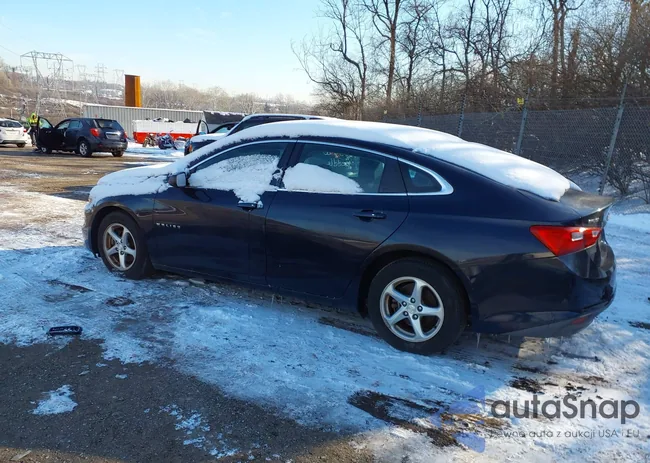 1G1ZB5ST3GF259460: 44203072