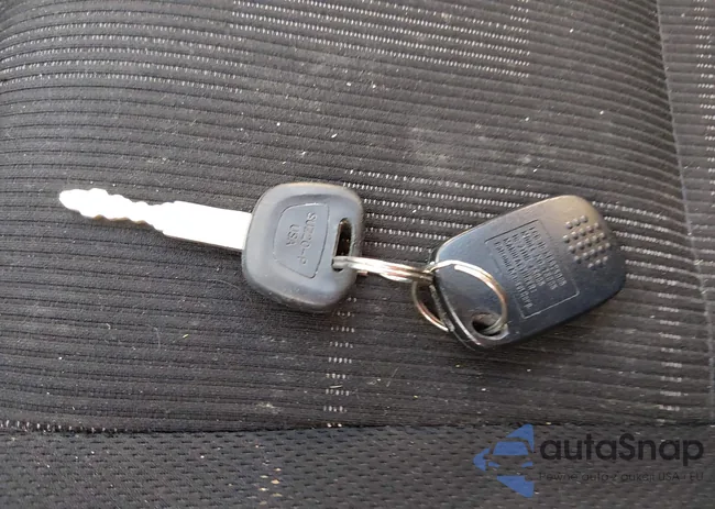 JS2YB5A37B6303401: 44203130