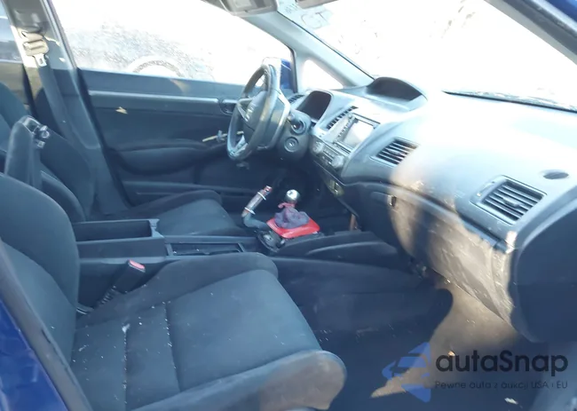 2HGFA55528H703262: 44203136