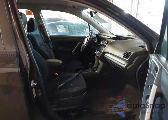 JF2SJAEC0JH463226: 44203142