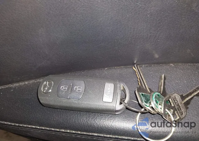 JM3KE4DY7G0680868: 44203145