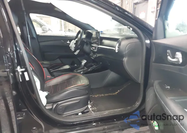 3KPF54AD0RE727728: 44203158