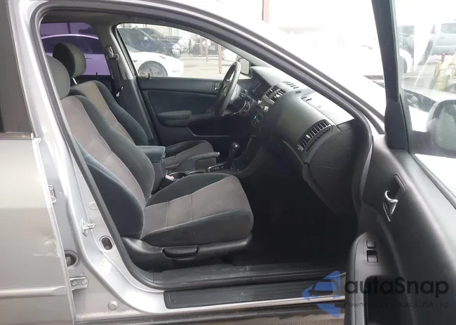 1HGCM66374A026862: 44203159