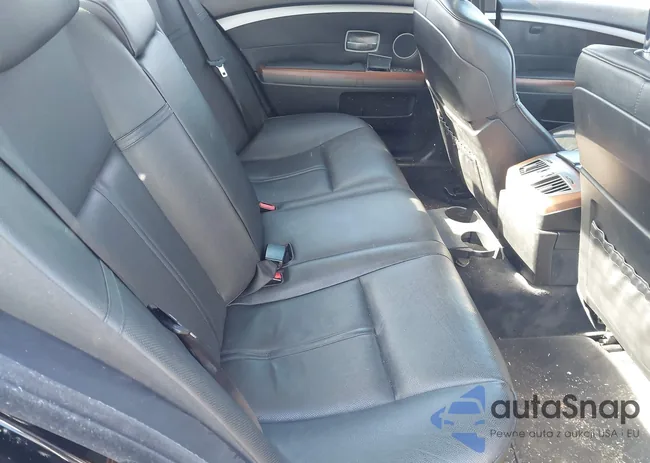 WBAHL83568DT11627: 44203203