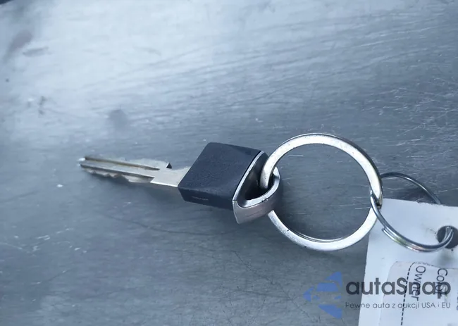 JN8AS5MT2AW503211: 44203213