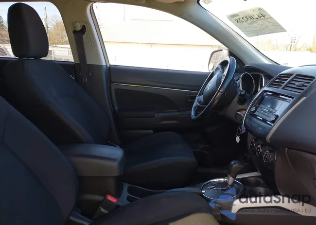 4A4AP3AU6EE013602: 44203228