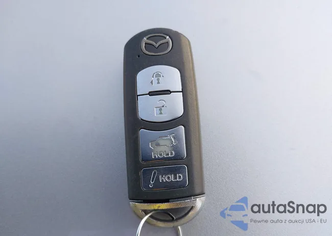 JM3TCBCYXG0123596: 44203229