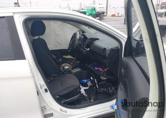 ML32A3HJ6HH018555: 44203231