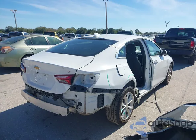 1G1ZD5ST4NF126598: 44203275