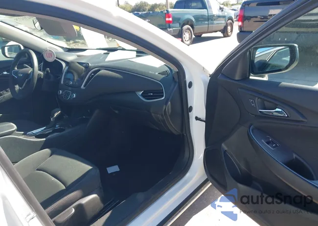 1G1ZD5ST4NF126598: 44203275