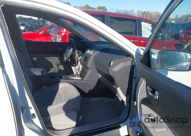 JN8AS5MT3DW038541: 44203289