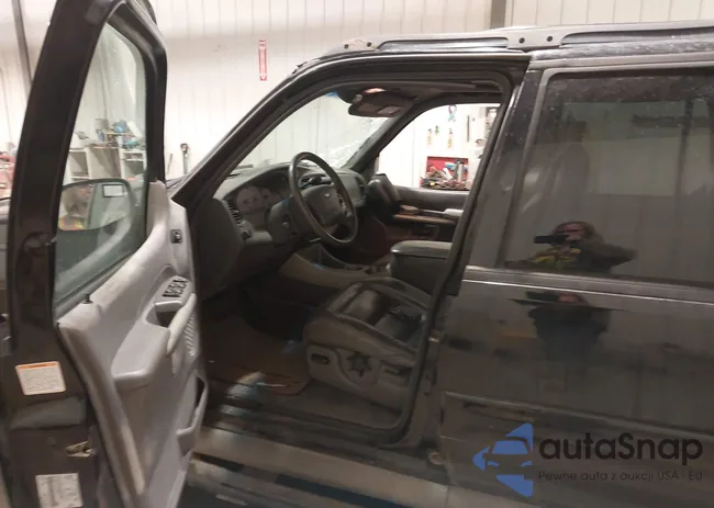 1FMZU77E61UB91760: 44203320