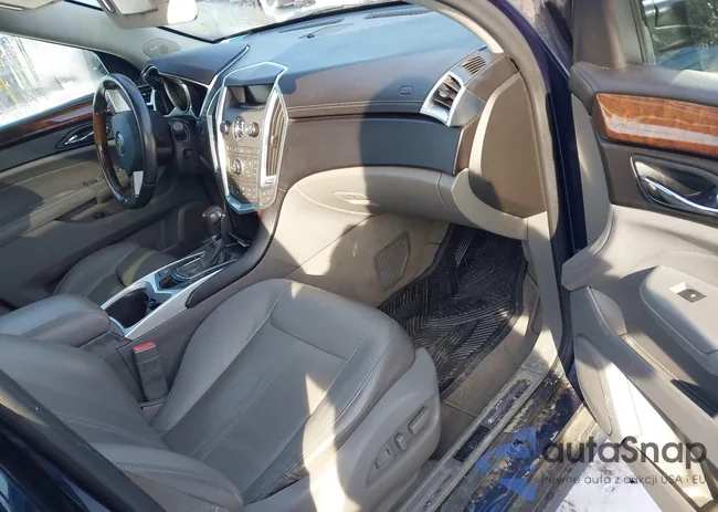 3GYFNDEY0BS643486: 44203396