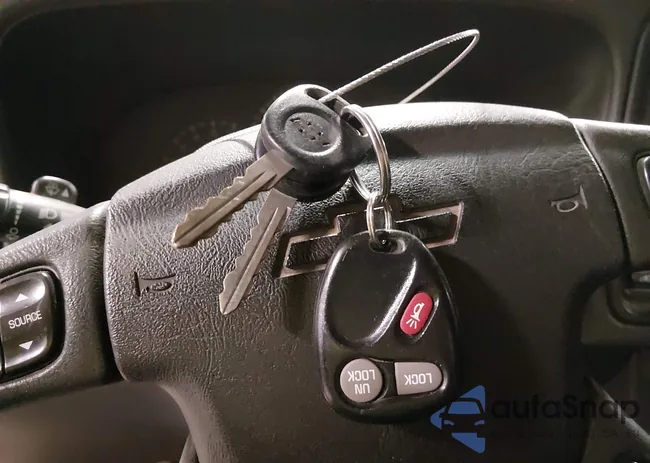 2GCEK19T931313298: 44204400