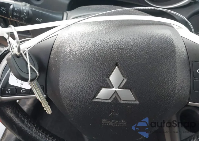 4A4AP3AW5FE039904: 44204442