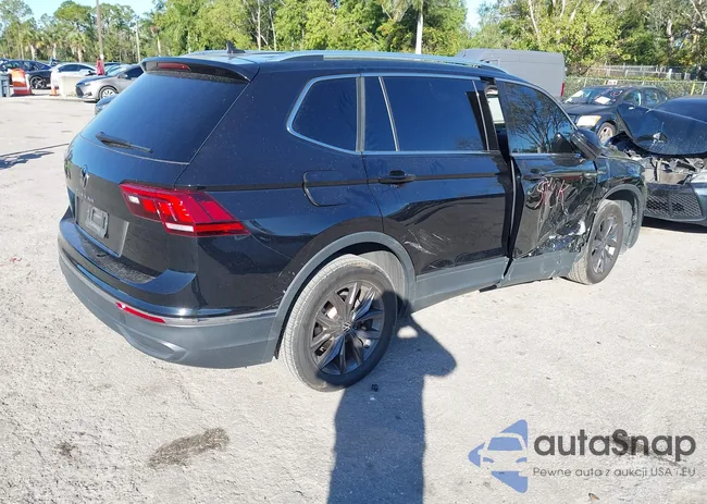 3VVNB7AXXPM100930: 44204460