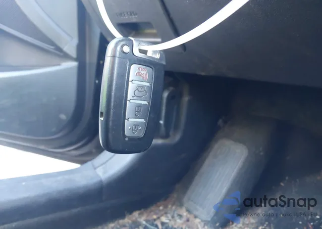 KMHTC6AD5CU071809: 44204466