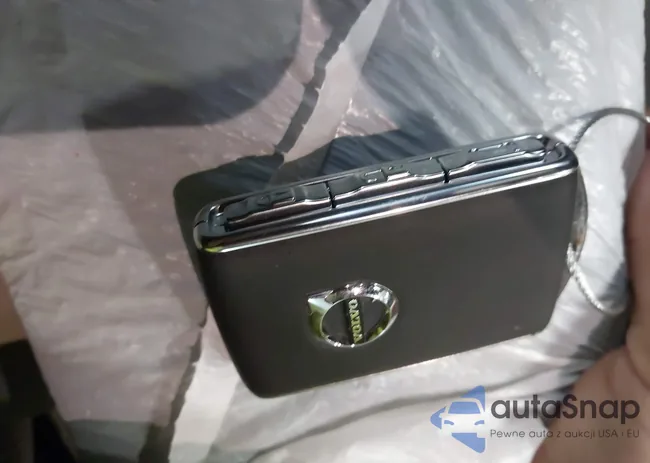 YV4162UL7L2291167: 44204543