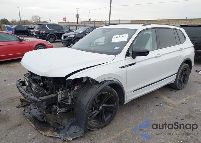 3VVCB7AX7PM072916: 44204567