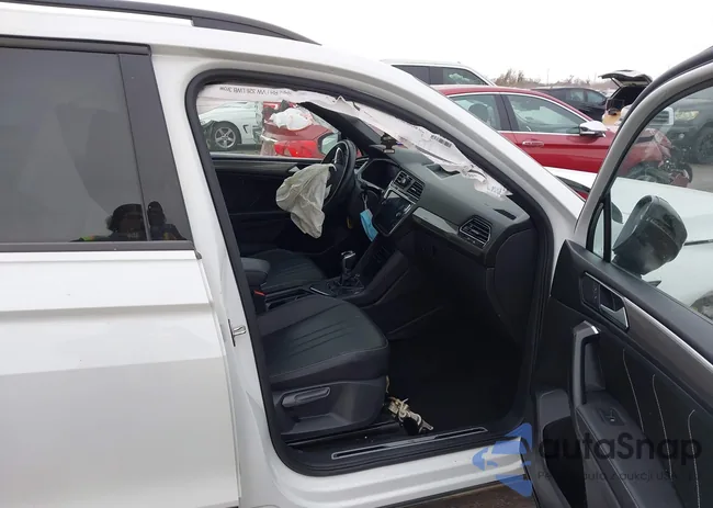 3VVCB7AX7PM072916: 44204567