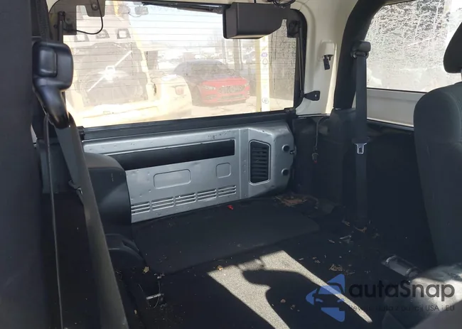 1J4GA2D13BL501499: 44204568