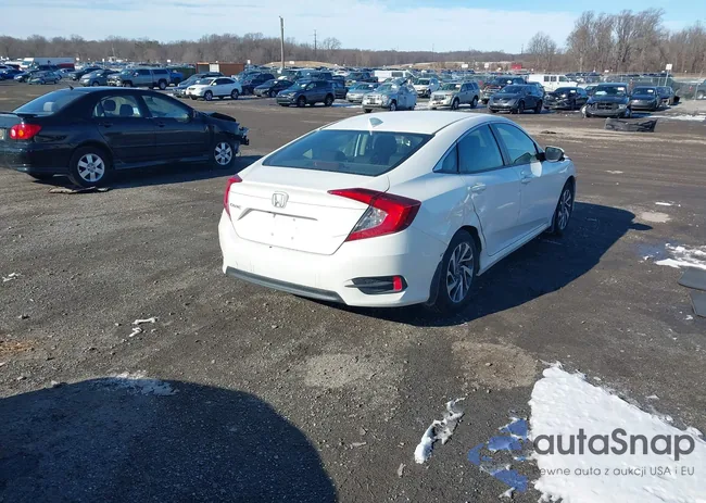 2HGFC2F71JH529652: 44204590