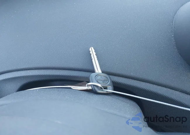 JTKKT624960164691: 44204601