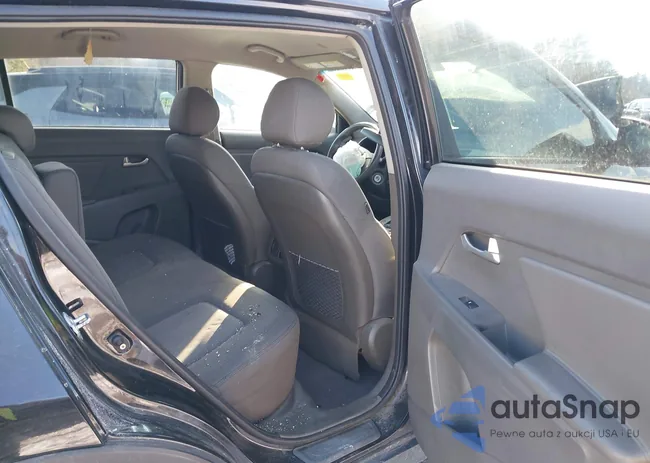 KNDPBCAC2F7701416: 44204618