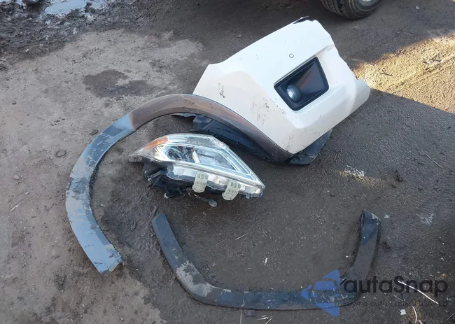 JN8AY2NC0J9552742: 44204619