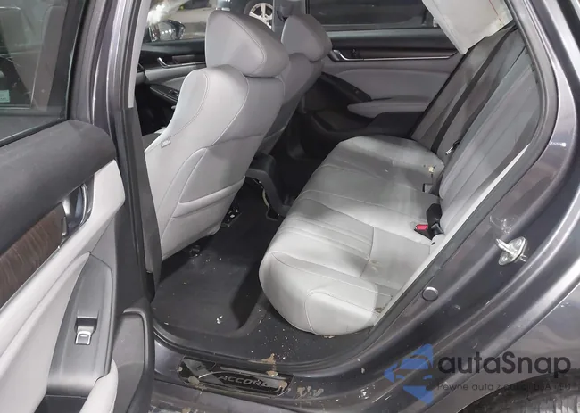 1HGCV1F52LA057565: 44204641