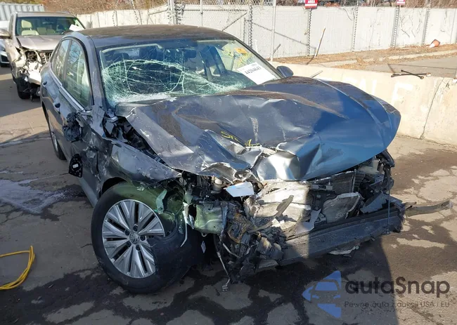 3VWC57BU2KM011988: 44204643