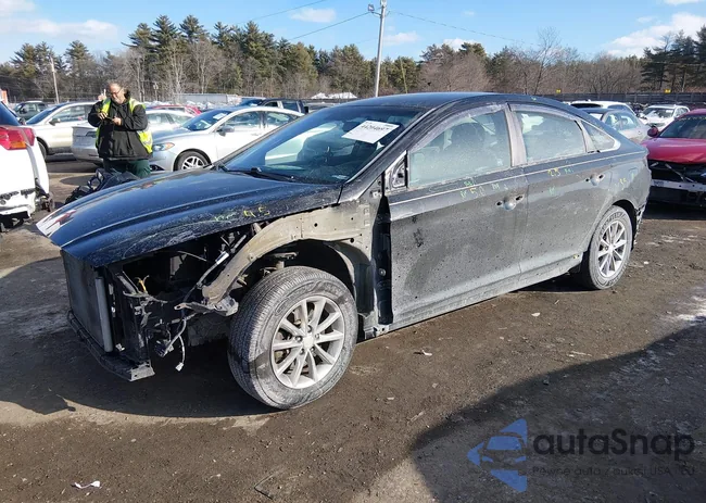 5NPE24AF5JH658671: 44204697