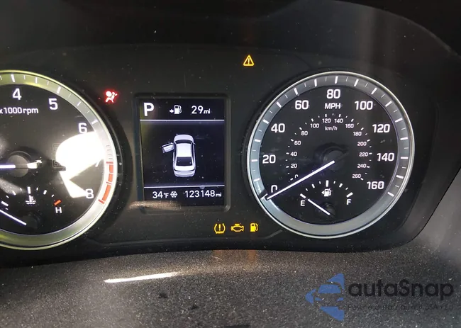 5NPE24AF5JH658671: 44204697