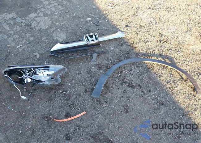 2HKRW2H82JH662422: 44204699