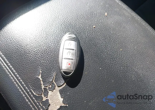 1N6AA1E69HN528345: 44204725