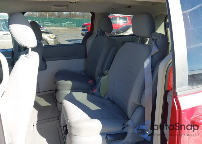 2D8HN54P98R113649: 44204730