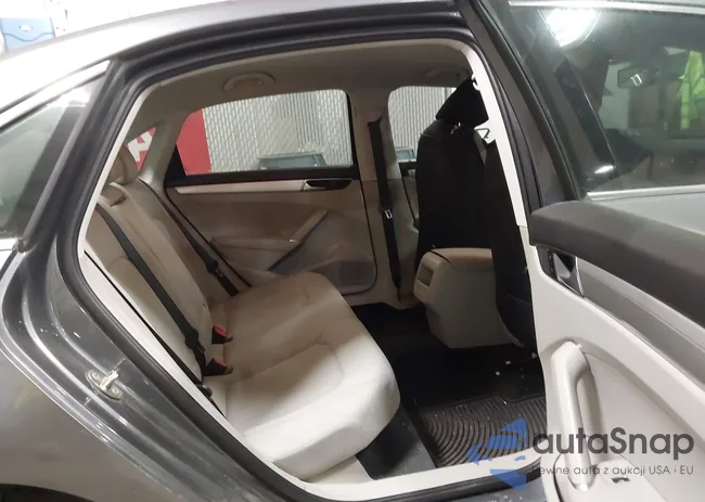 1VWAT7A34GC003471: 44204809