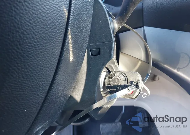 1FMCU0GD7JUB28347: 44204863