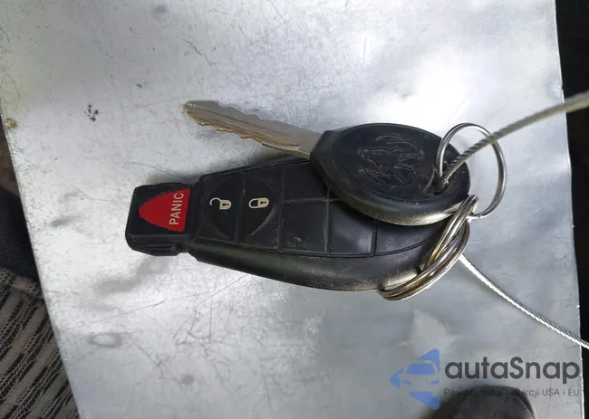 1C6RD7LT4CS317371: 44204913