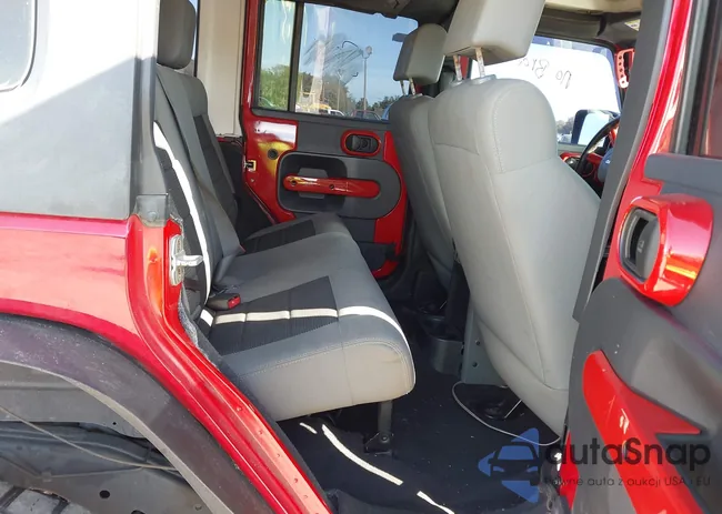 1J4GA39128L545226: 44204979