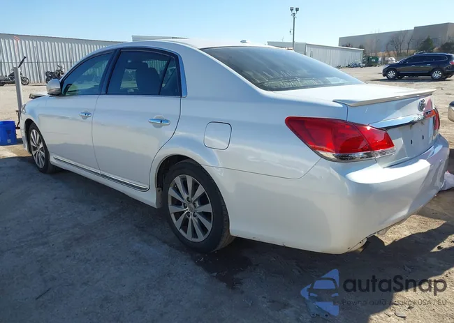 4T1BK3DB5CU467570: 44204014