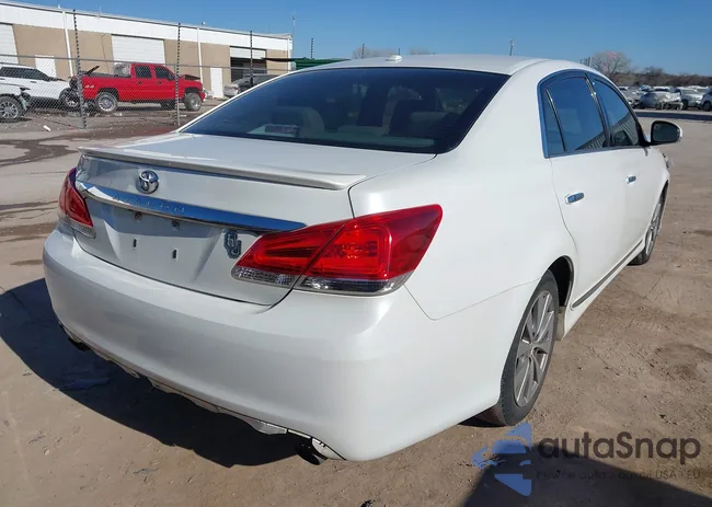 4T1BK3DB5CU467570: 44204014