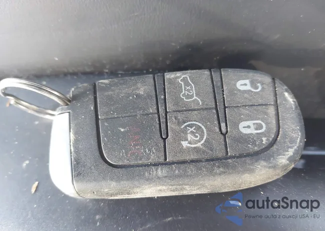 1C4RJECG3FC111160: 44204015