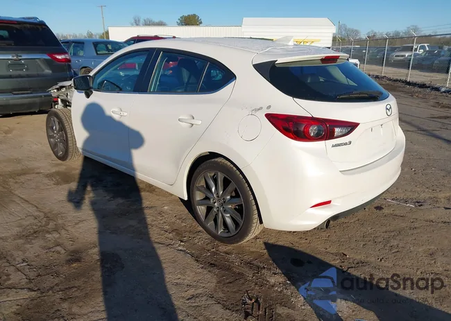 3MZBN1M38JM261652: 44204016