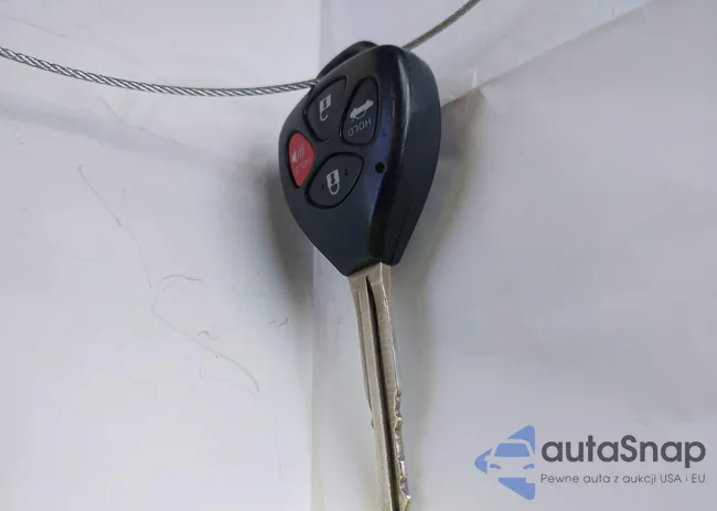 2T1BU4EE3DC935792: 44204026