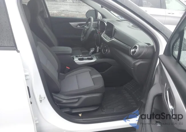 3GNKBHR49RS141590: 44204029