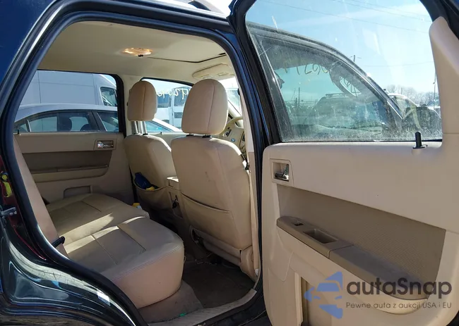 1FMCU0E7XCKB44134: 44204061