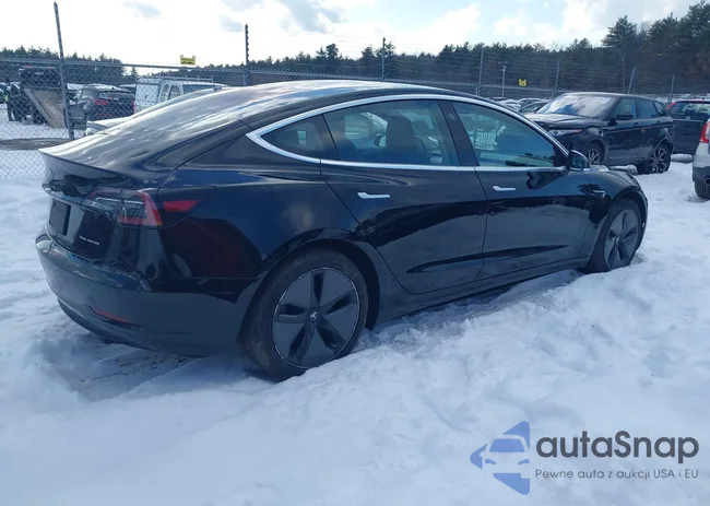 5YJ3E1EB8KF211465: 44204065