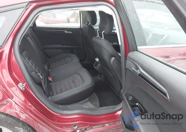 3FA6P0H7XDR302835: 44204071