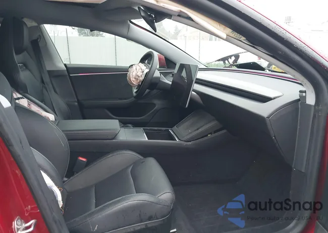 5YJ3E1ET1RF796408: 44204136